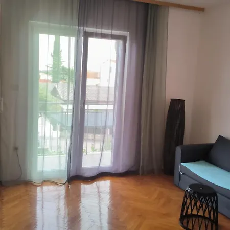 Slavica Apartament *